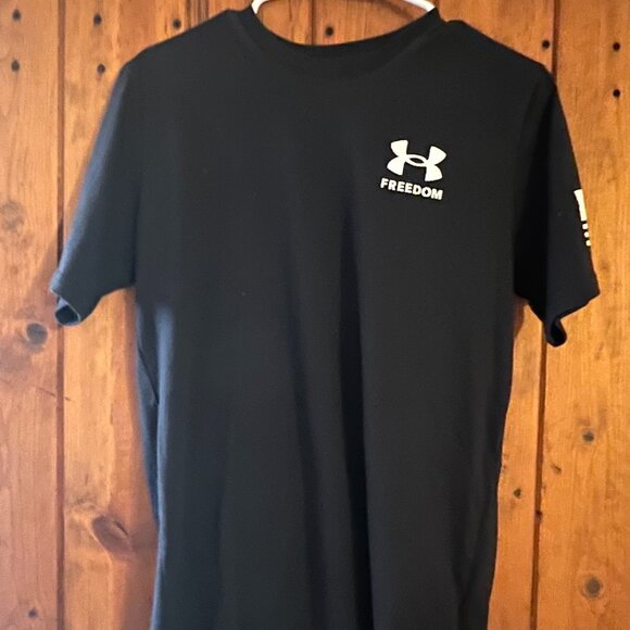 Under Armour Other - Under Armour Size Small